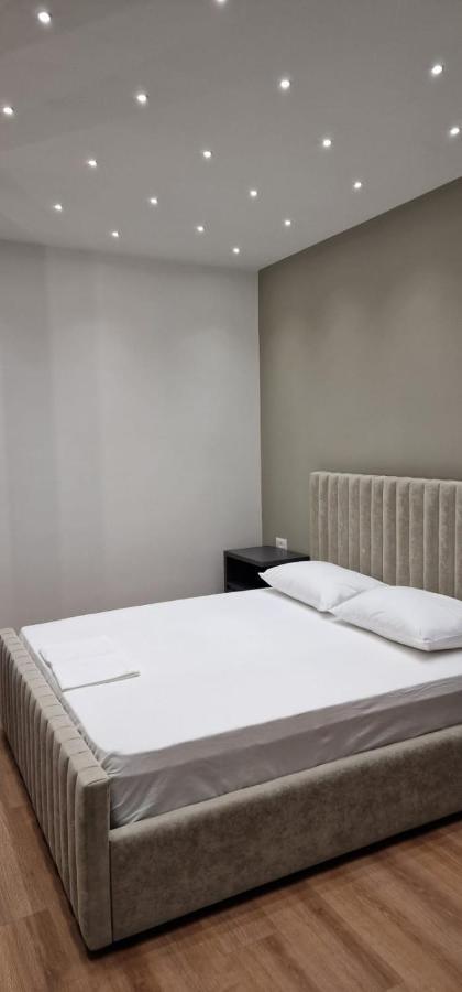 Heart Of Tirana Apartment Экстерьер фото