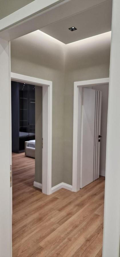 Heart Of Tirana Apartment Экстерьер фото