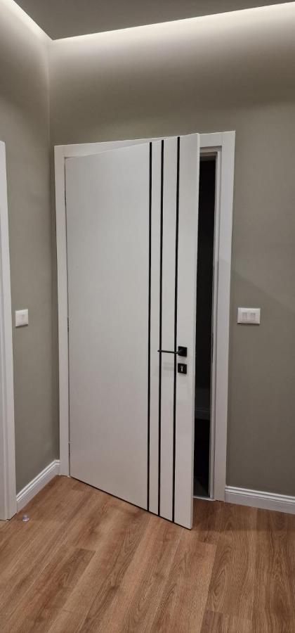 Heart Of Tirana Apartment Экстерьер фото