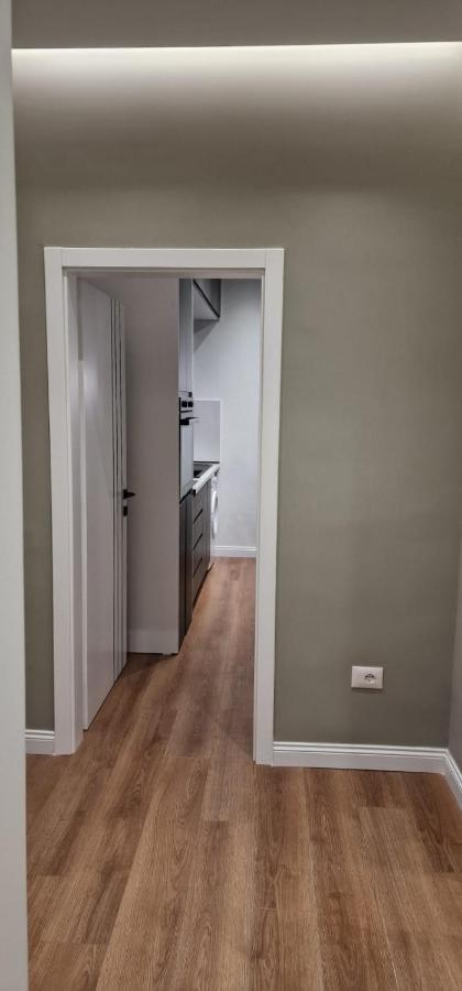 Heart Of Tirana Apartment Экстерьер фото